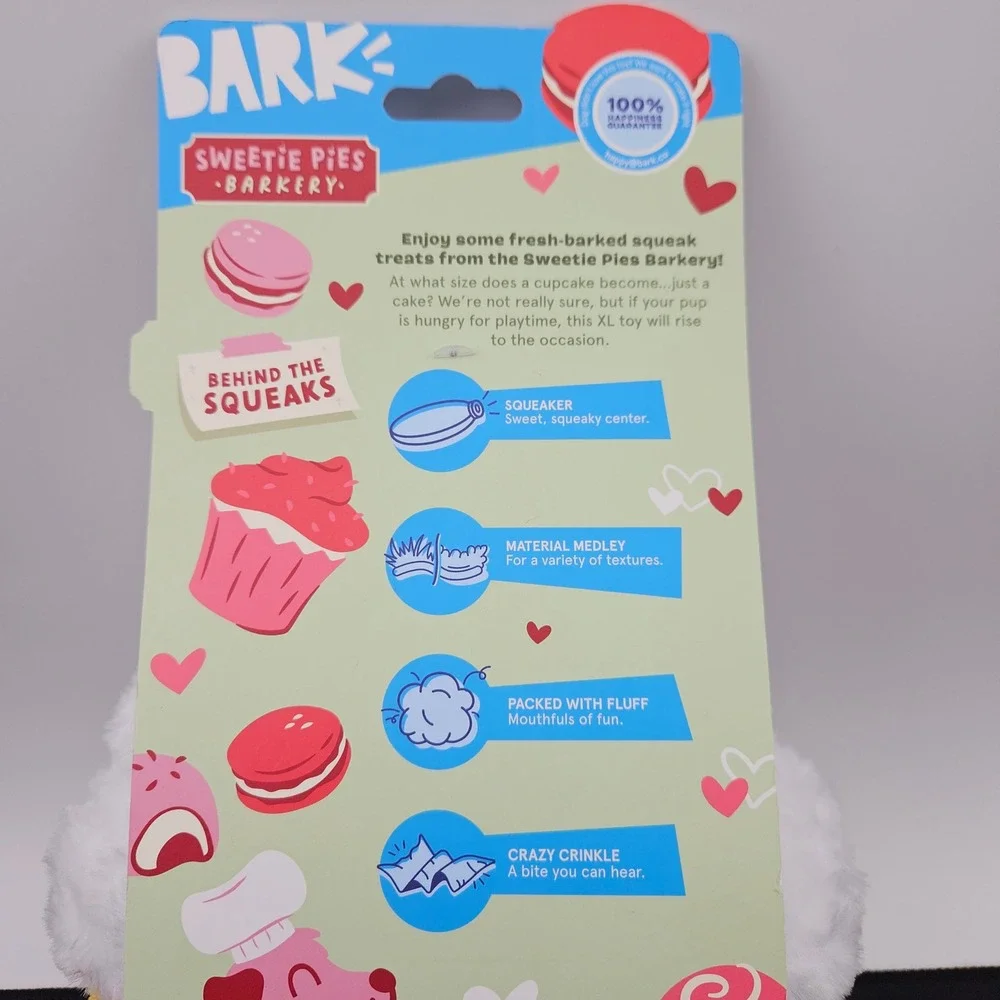 BARK Sweetie Pies Barkery XL Cupcake Plush Squeaky Crinkle‎ Dog Toy New